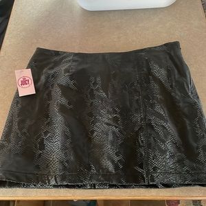 Juicy couture skirt
